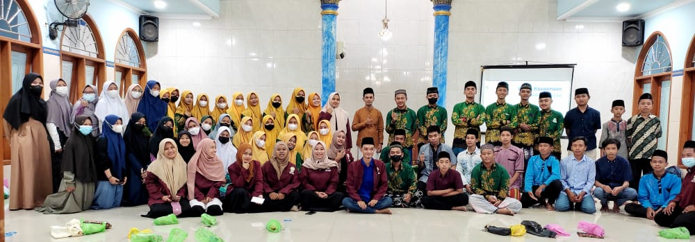 Tegakkan Moderasi Beragama, KKN-IK IAIN Kudus Desa Klumpit 1 Undang IPM dan IPNU IPPNU Hadiri Kajian Keagamaan